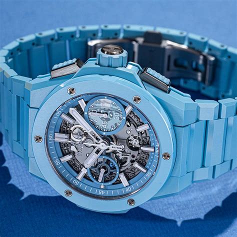 Big Bang Integrated Blue Ceramic 42 mm .